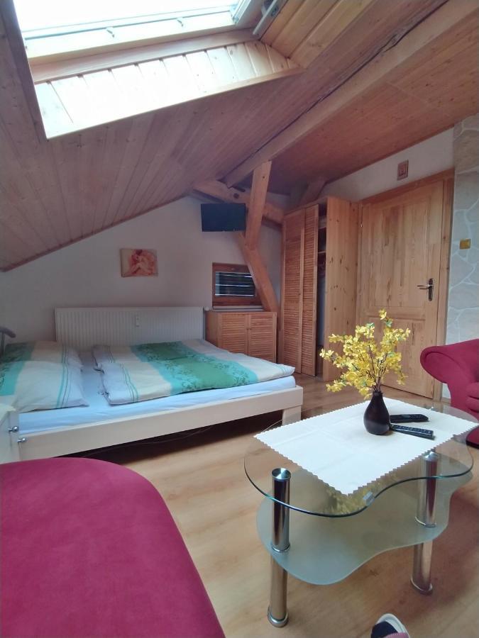 Apartman V Srní Exterior foto